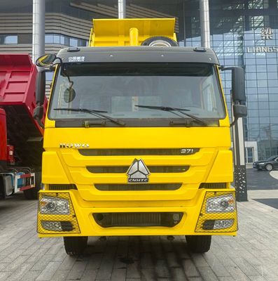 Heavy Duty HOWO Diesel Selbstdumping-Fahrzeug 4-6L Motorkapazität und Versandkosten