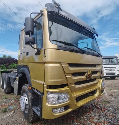 Gebrauchtes HOWO-Traktorfahrzeug mit 1000-Liter-Tank Euro2/Euro3/Euro4-Emissionsstandard-Schleppen