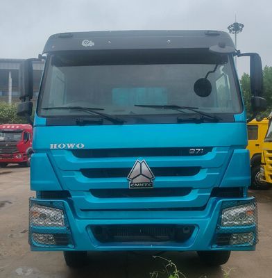 8800.000kg Paket Bruttogewicht Schwerlastwagen HOWO 8X4 Rad-Dump-Truck für den Bergbau