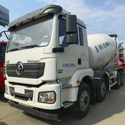 Kohlenstoffstahl Hydraulic Cement Mixer Truck 8x4 für Langlebigkeit und Leistung von Sinotruk