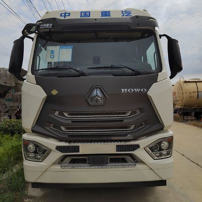ISO US zertifiziertes schweres Geländefahrzeug Sinotruk 30t Lastwagen zum Gütertransport