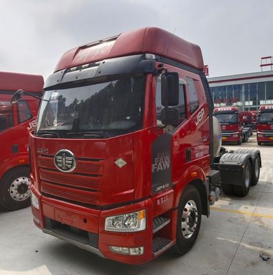 CA4250P66M25T1E6 6X4 Zugfahrzeug mit Servolenkung und DOT-Zertifizierung