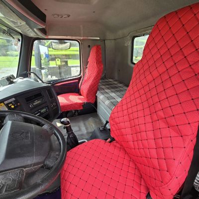 Rohrlose Reifen und 20-jähriges Vermächtnis 58 Meter HOWO Nationaler Fünf-Truck für das Paket