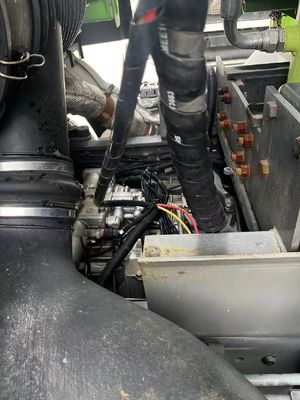 Gebraucht 440 PS 8X4 Dump Truck mit 7,2 Meter Ladekapazität und Klimaanlage Kabine