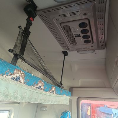 420 PS FAW 6X4 Traktor-Lkw mit Handgetriebe und 6 Monate Kundendienst