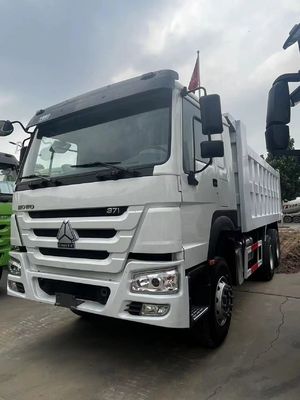 4-6L Motorkapazität Front-Lifting-Stil Hydraulisches Servolenkung Dump Truck für das Dumping