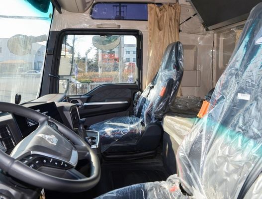 Hochdrehmoment-CNG-Traktor Luftfederung Schleppmotor Kapazität&gt;8L Rohrlose Reifenkonstruktion