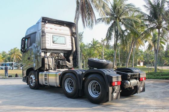 CNG-Traktor mit hohem Drehmoment mit Luftaufhängung 6,8x2,5x3,8 m und Schleppwagen