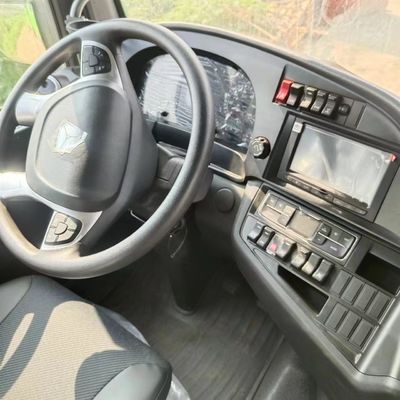 Sinotruk Dump Truck Chassis Material der Frachtbox aus Kohlenstoffstahl und Emissionsstandard Euro 3