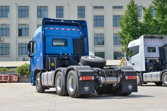 Auf Wunsch angefertigter schwerer 420 PS-Traktor mit Anhänger und ≤5 Sitzen