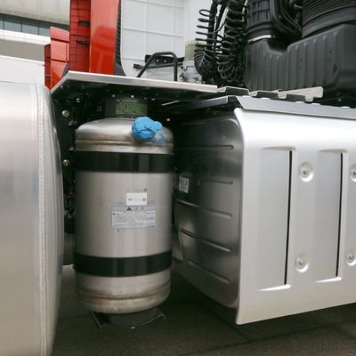 31-40t Sinotruk Sitrak T7 Shacman FAW Foton HOWO 6X4 Halbanhänger Kopf Tipper Dumper Elektrischer Gabelstapler Müll Ladung Treibstoff Wassertank Mixer Schwerer Traktor LKW