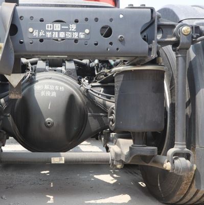 High Load Capacity Used Sinotruk HOWO 450HP 6X4 Trailer Head Traktor Truck in Südafrika