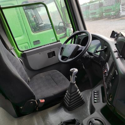 Sinotruck HOWO 8X4 6X4 371HP 30t 40t 50t Lade- und Abwasserlastwagen