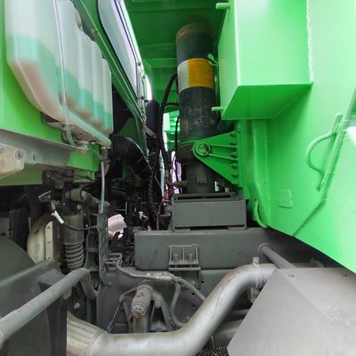 Sinotruck HOWO 8X4 6X4 371HP 30t 40t 50t Lade- und Abwasserlastwagen