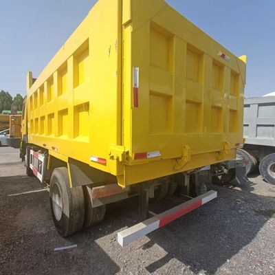 Sinotruk 6x4 Dump Truck HOWO 336 mit schwerem Chassis und 251-350 PS