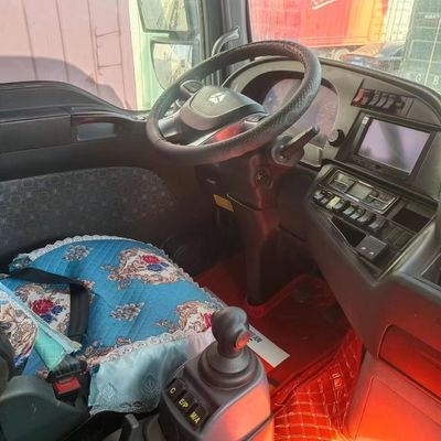 480 PS CNG-Traktor mit Sitzmotor mit Luftfederung &gt; 8 L 400 L Tank