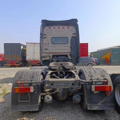 Tianlong Tractor Trailer Heavy Duty Transporter Rohrlose Reifen und ≤5 Sitzplätze