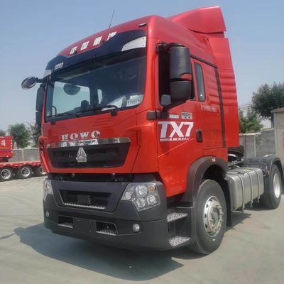 Rohrloser Reifendesign 400hptx7 HOWO Tipper Anhänger Lkw mit Kohlenstoffstahl Ladekiste