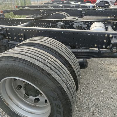 Kohlenstoffstahlfrachtbox Diesel-Traktor-Lkw für Schwerlastanwendungen in Mittelasien