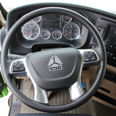 Maschinell betriebener Müllwagen mit Sinotruk-Chassis Shacman und Klimaanlage