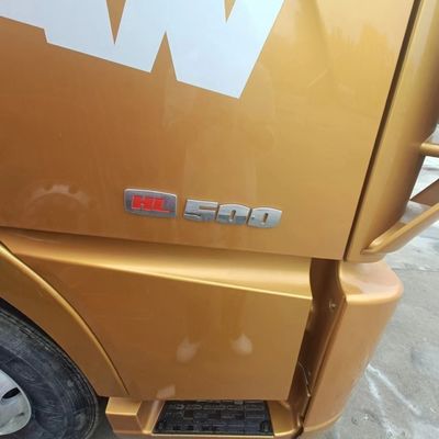 Kraftunterstützte hydraulische Lenkung Sinotruk Fahrgestell Dumper Truck für unwegsames Gelände