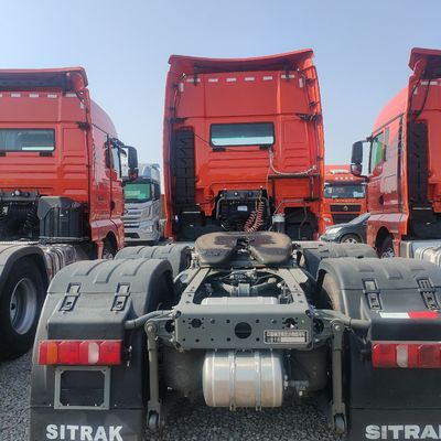 Fahrersitz Schwerlastwagen Gebraucht Sitrak G7h Traktor mit Rohrlosen Reifen