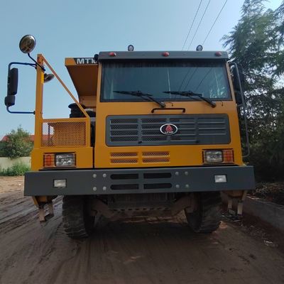 Hochstärke 351-450 PS Lastkraftwagen mit Sinotruk-Chassis und Hydrauliklenkung