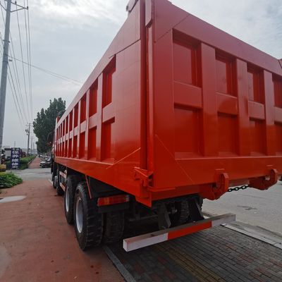 Sinotruk Chassis 6X4 Dump Truck mit Reifen und Hydrauliklenkung 351-450 PS
