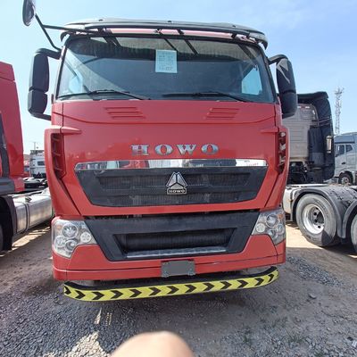 Rot HOWO T7h 440 Lkw-Modell für den Transport schwerer Güter im Zughalteanhänger