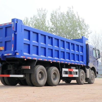 Schwerlast-Traktor-Anhänger mit 400-Liter-Tank und Zubehör