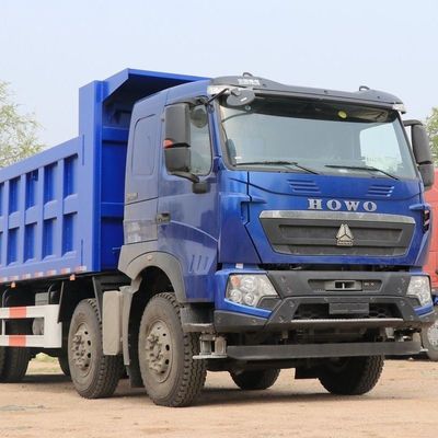 Sinotruk HOWO T7h Traktormotor mit Luftfederungssitz 440 PS und 1000 L Kraftstofftank