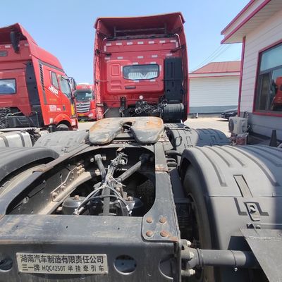 Reifen und Chassis Sinotruk Multifunktionshänger für den Hafentransport
