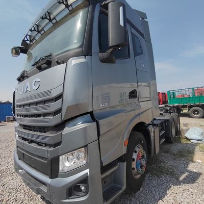 JAC 540 Schwerlastwagen 560 PS 6X4 Traktor mit Luftfederungssitz und Hydrauliklenkung