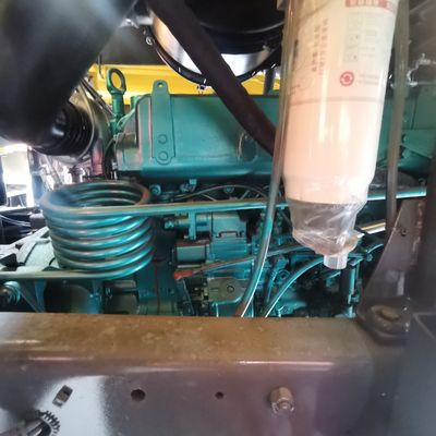 Industrieller Transport Sinotruck 6X4 Schwerlastdump Truck mit 30 t Ladekapazität