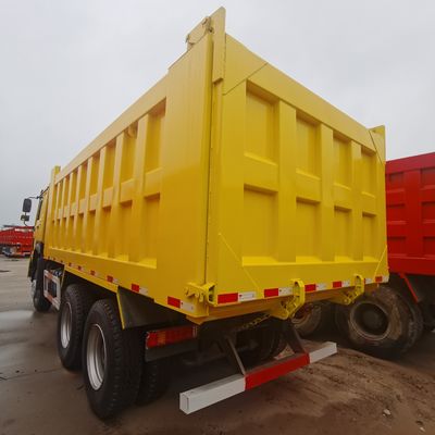 6X4 Off-Road Dump Truck Sinotruck Schwerlasttransporter Truck mit Carbonstahl-Ladebüro