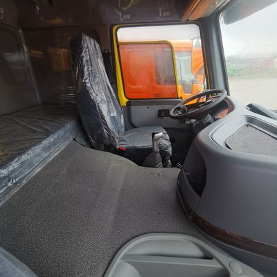 6X4 Off-Road Dump Truck Sinotruck Schwerlasttransporter Truck mit Carbonstahl-Ladebüro