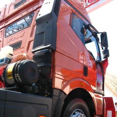 FAW Jh6p Euro 3 6X4 Diesel-Traktor 460 PS Manuelle Getriebe Anpassung für Kilometerleistung 100000 km