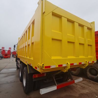 30 t Ladekapazität kundenspezifischer Sinotruck 6X4 Erdbewegungsmaschine für den industriellen Transport