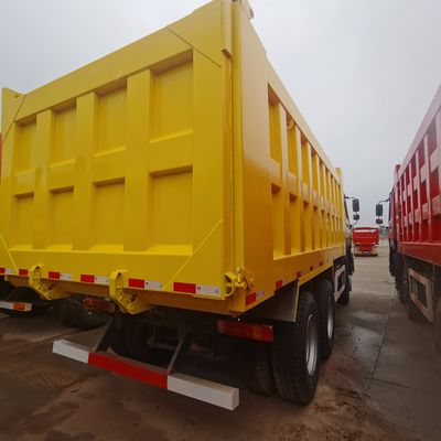 30 t Ladekapazität kundenspezifischer Sinotruck 6X4 Erdbewegungsmaschine für den industriellen Transport