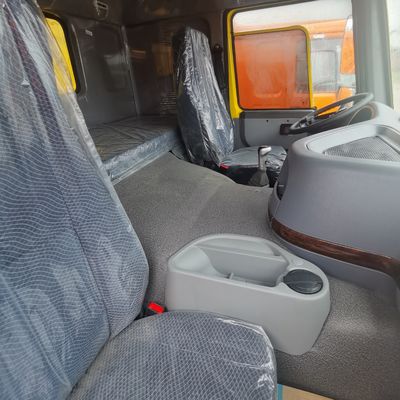 30 t Ladekapazität Sinotruck 6X4 Schwerlastlastwagen für den industriellen Transport