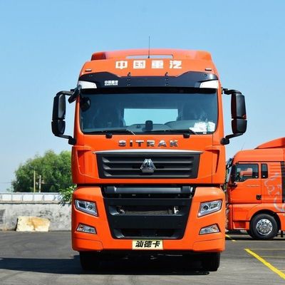 HOWO schwerer CNG-Traktor für den Transport von Halbanhängern