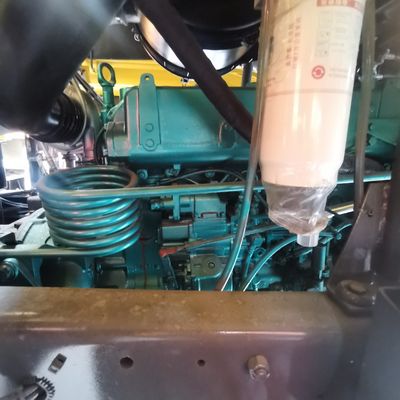 Handgetriebe Sinotruk Chassis 6X4 Industrie-Dump-Fahrzeug für Erdmover