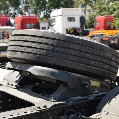 Steuerungssystem mit Leistungshilfe Foton Auman Supreme Edition 470 PS Semi Trailer Traktor