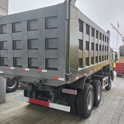 Frontlifting Style Hovo 6X4 LHD-Lkw mit hydraulischer Lenkung und 40 t Ladekapazität