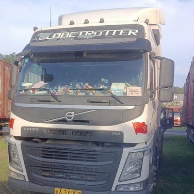 Rohrloser Reifenentwurf Volvo Kipper Dumper mit Luftaufhängung Sitz Carbon Stahl Frachtbox