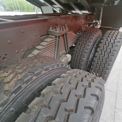 Customized Sinotruk Chassis Dump Truck mit Rohrlosen Reifen Design und Leistungshilfe