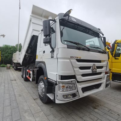 6 Monate Kundendienst Sinotruk Fahrwerk Hovo 6X4 LHD Schwerlastwagen