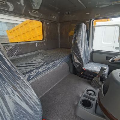 Sinotruk-Fahrzeug mit Mining-Ausrüstung mit US-Währung und Reifen