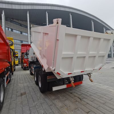 30-40 t Sinotruk-Fahrwerk mit Handgetriebe Schwerlast-Dump-Teller für die Bergbauindustrie