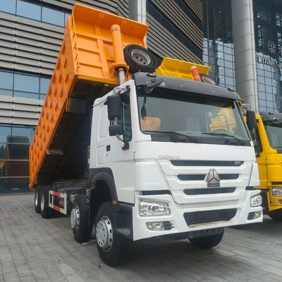 Vorsteigerhebung Sinotruk Chassis Schwerlast-Dump Truck mit hydraulischer Steuerung